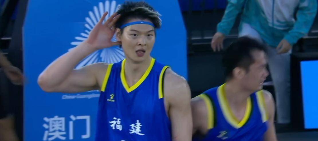 开云体育中国-浙江队逆转上海队，王哲林关键制胜