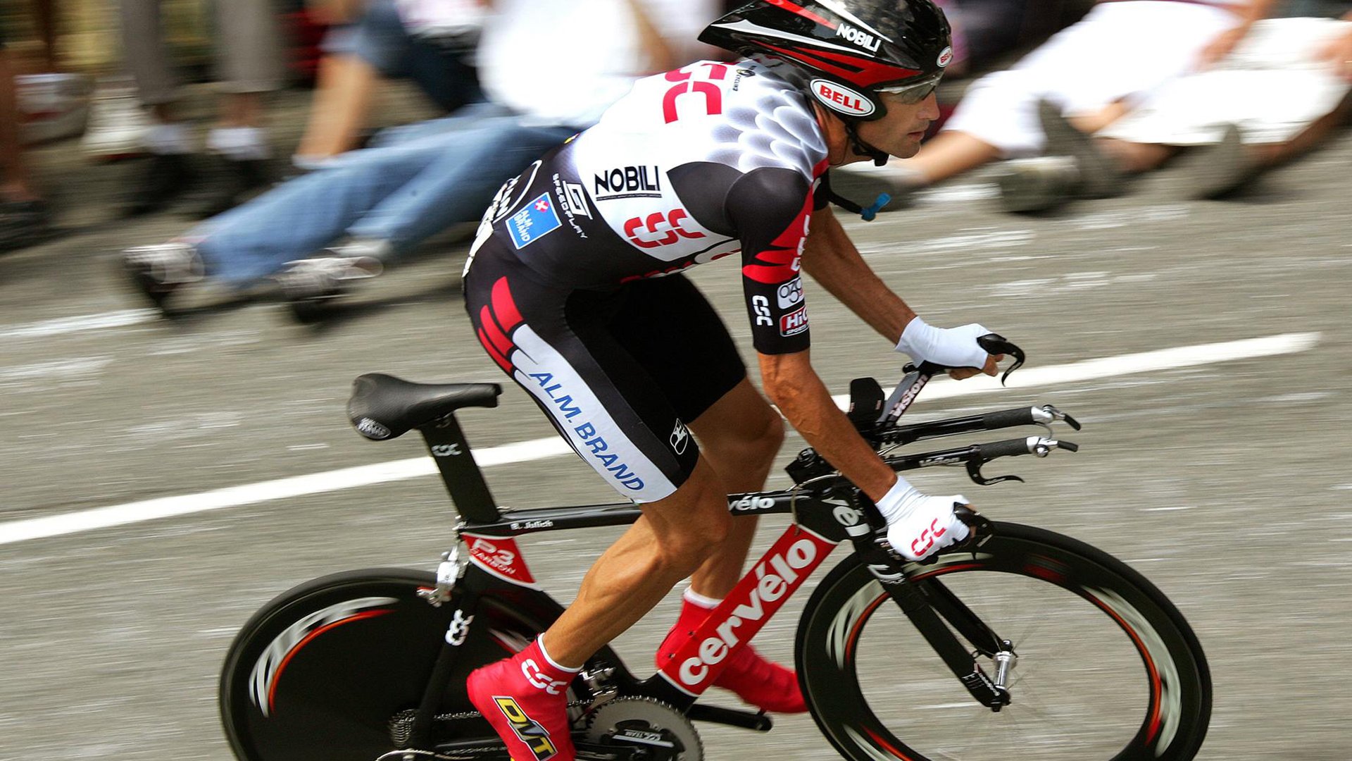 开云体育在线-刹车区前的临场调度，葡萄牙提前出线与巴尔韦德F1式接管