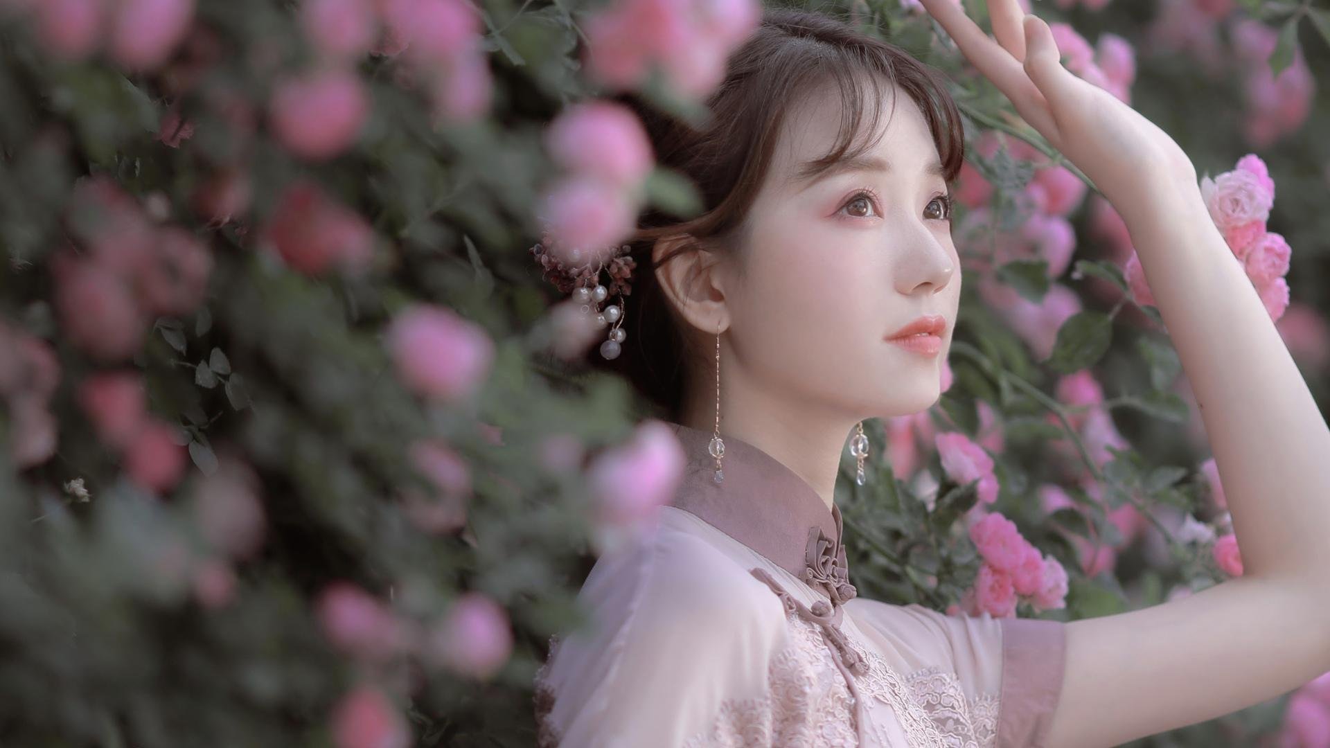 开云体育中国-末节独取17分！浓眉天神下凡，一手捏碎雄鹿逆转美梦