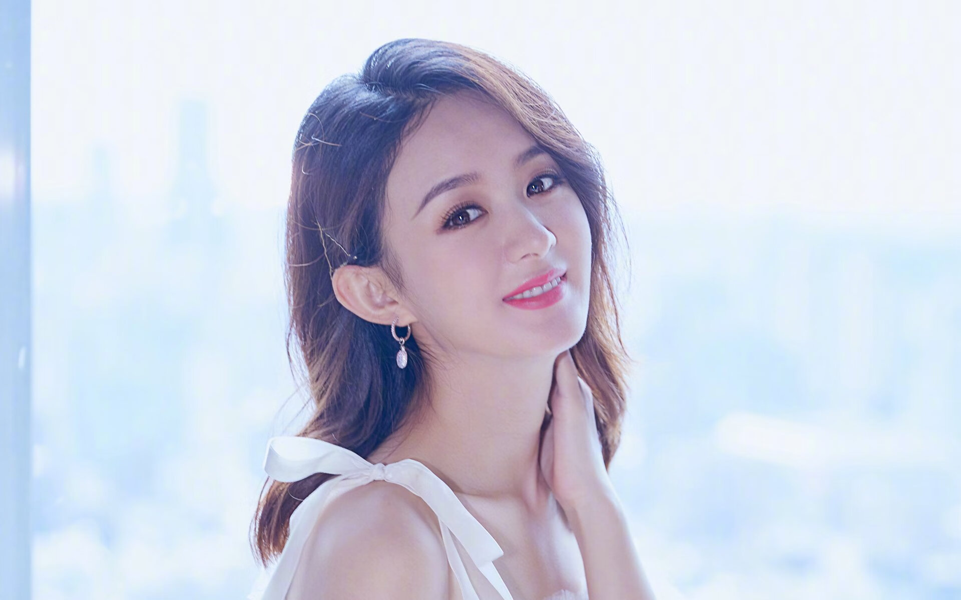 战术板与地缘图，NBA总决赛的攻防艺术与葡萄牙对马里的战略布局