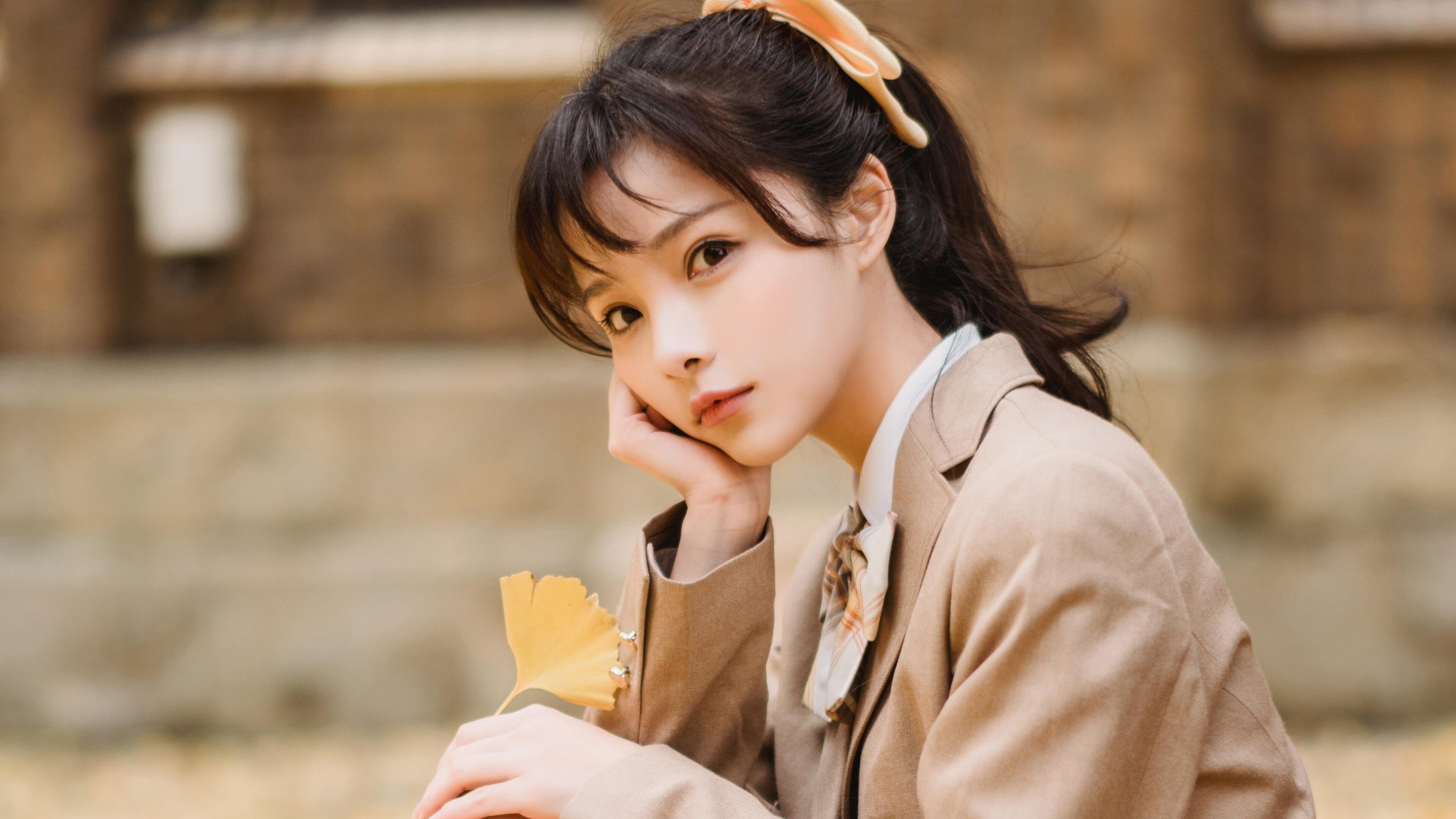 蓝白旗帜下的孤胆绝唱,佩德里导演生死劫,波兰铁骑踏碎加纳奇迹
